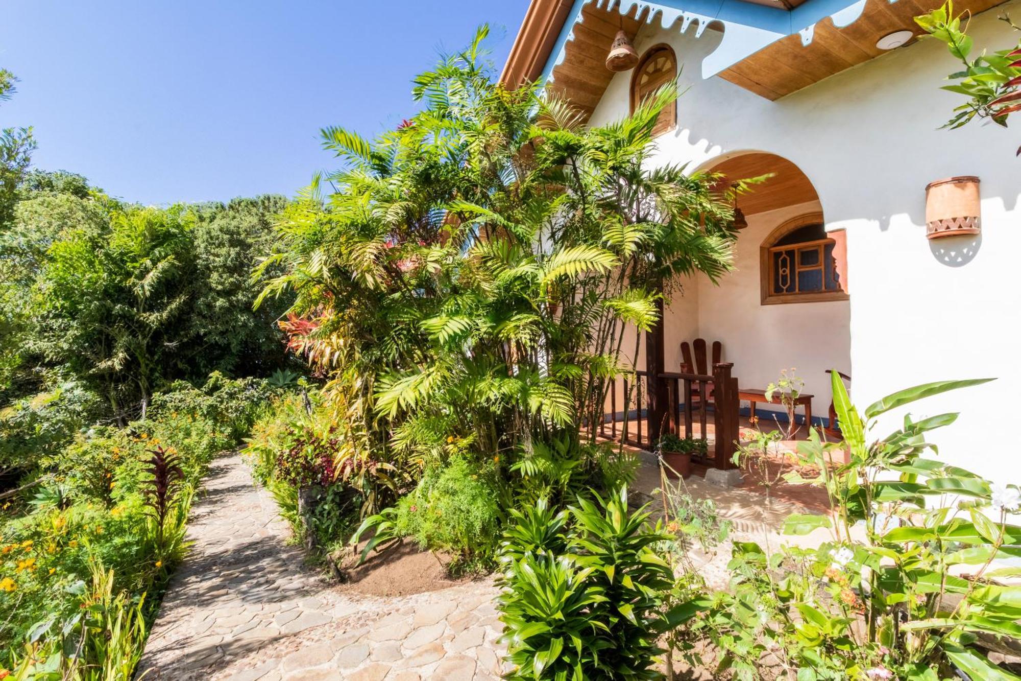 Hotel Claro De Luna Monteverde Eksteriør bilde