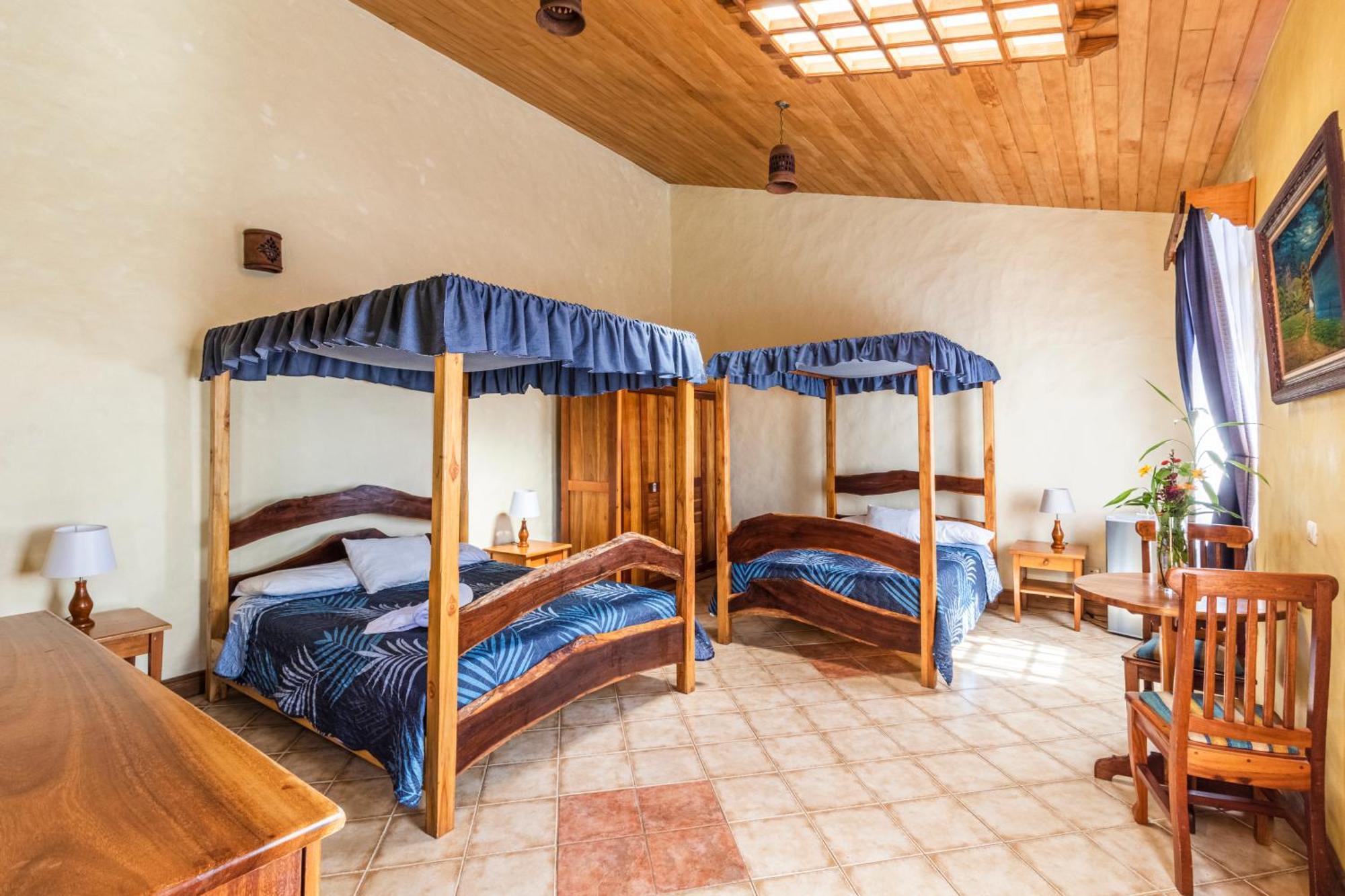 Hotel Claro De Luna Monteverde Eksteriør bilde