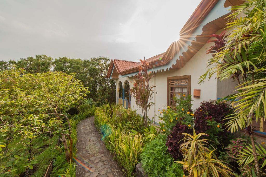Hotel Claro De Luna Monteverde Eksteriør bilde