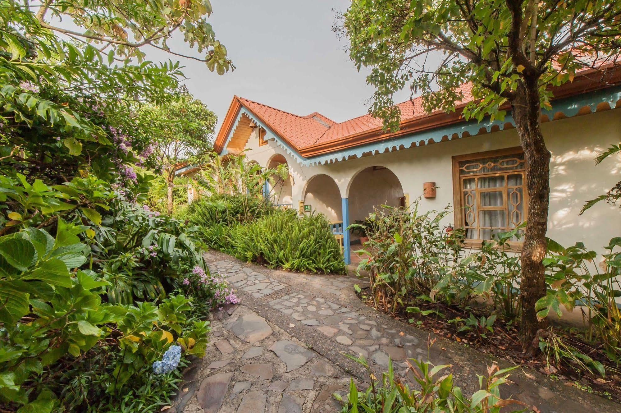 Hotel Claro De Luna Monteverde Eksteriør bilde