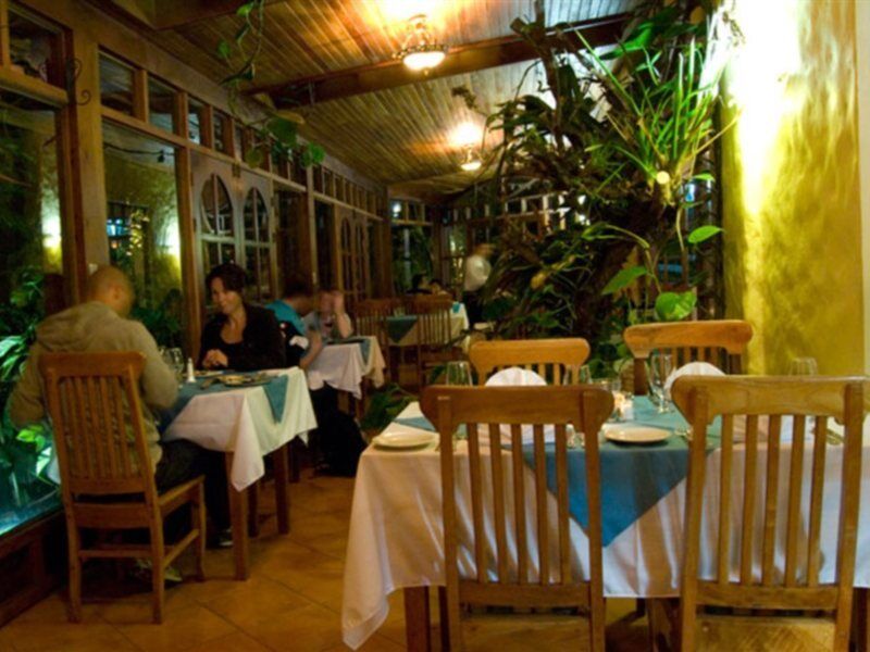 Hotel Claro De Luna Monteverde Eksteriør bilde